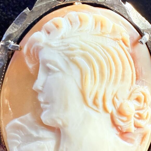 Vtg Cameo Carved Shell Pendant Brooch Lady Left Profile Italy 800 Silver Lg - Picture 2 of 9